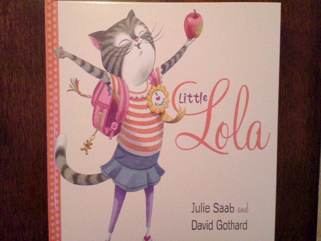 Book Review: Little Lola, a great book to ease little ones into school. -  